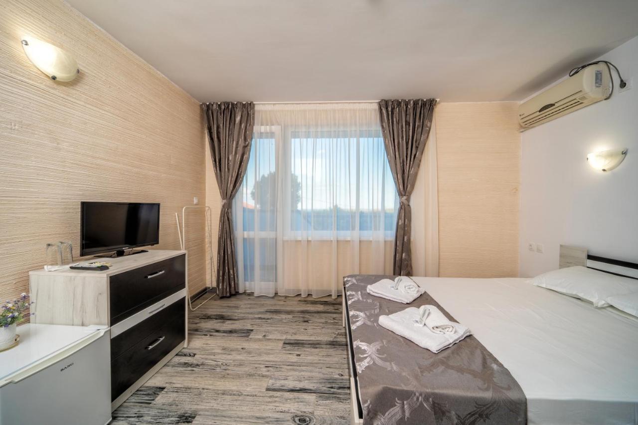 Villa Marieta Guesthouse バルチク エクステリア 写真